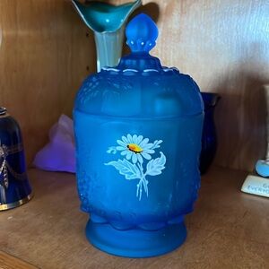 Westmoreland Glass Blue Satin Pedestal Candy Dish hand painted Daisy W/ lid 7”